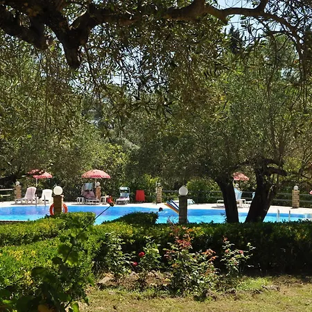 Sofia Apartahotel Mpoukaris