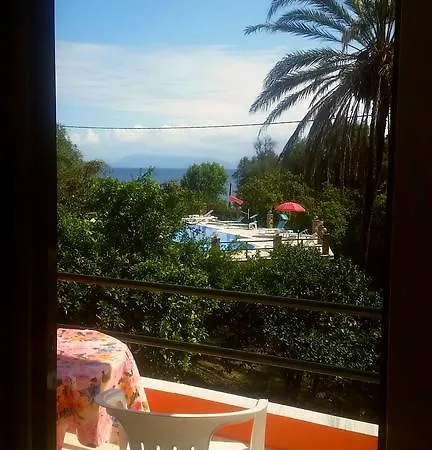 Aparthotel Sofia Mpoukaris